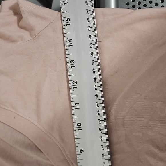 L’AGENCE Beige V-Neck Short Sleeve Tee Neutral Basic Top - Picture 6 of 7